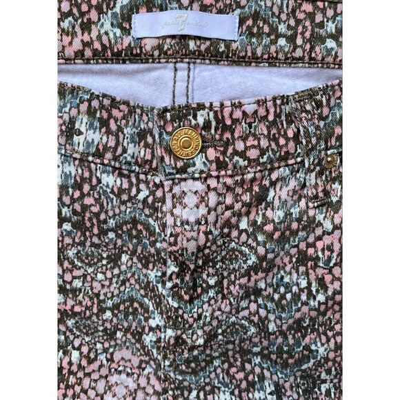 7 For All Mankind Beige Pink Green Snake Print Low-Rise Tapered Ankle Jeans, 29 - Picture 11 of 16
